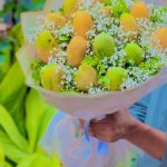 Fresh juicy mangoes arranged in a beautiful bouquet style — the perfect summer gift for birthdays, anniversaries, Eid, Mother’s Day, or special surprises! 🌼💛